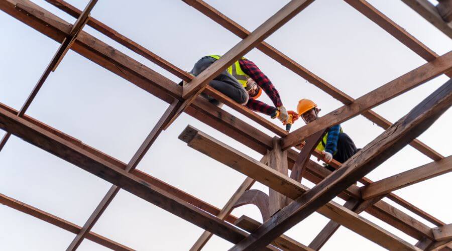 Professional gutter cleaning services in Deer Park, TX